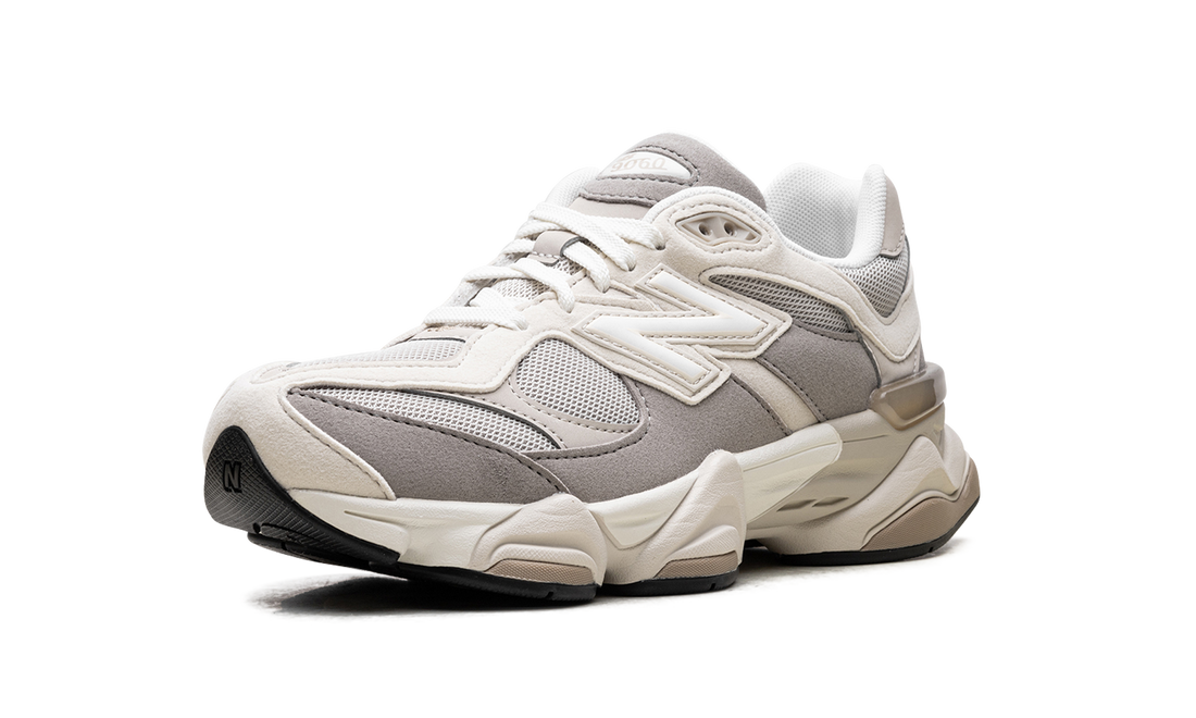 9060 GS "Linen Timberwolf" GC9060BC