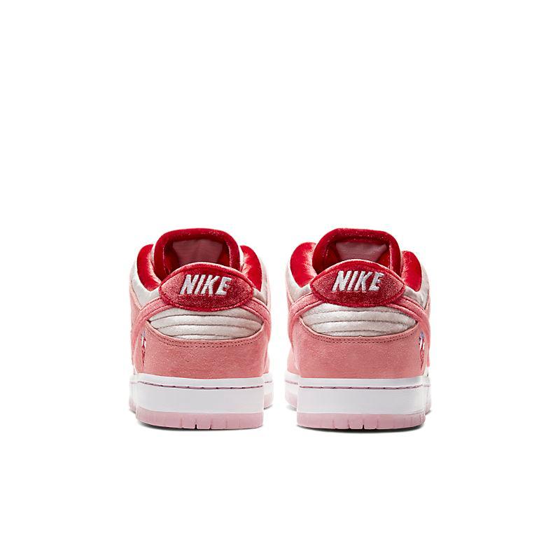 Nike Dunk Low – Velvet Rose Valentine’s Day Edition