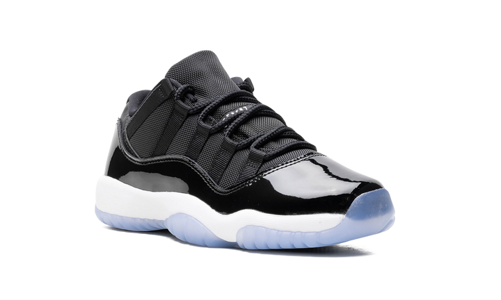Air Jordan 11 GS "Space Jam" FV5121 004