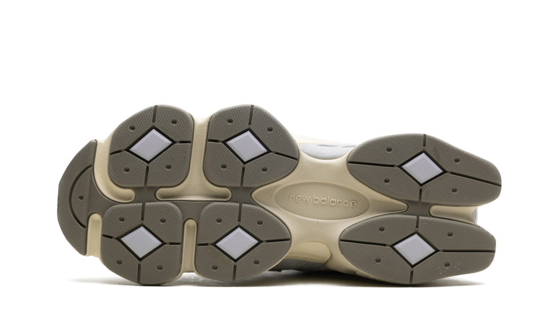 9060 "Pearl Grey Linen" U9060EEL