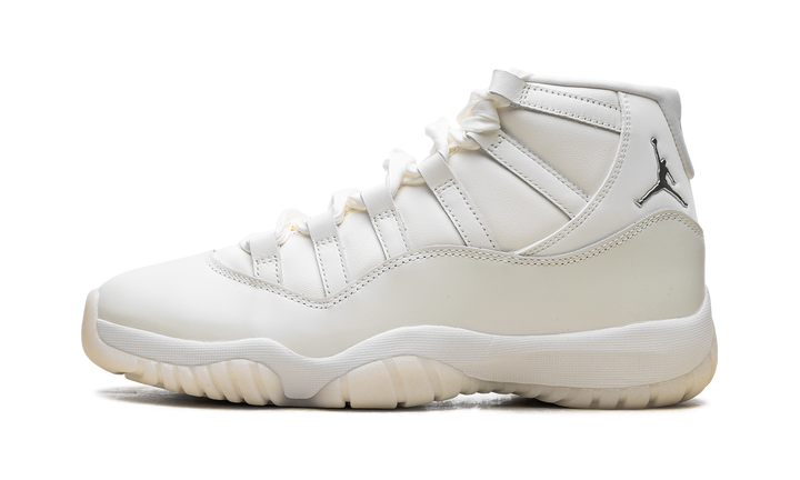 Air Jordan 11 WMNS "Pearl" AR0715 110