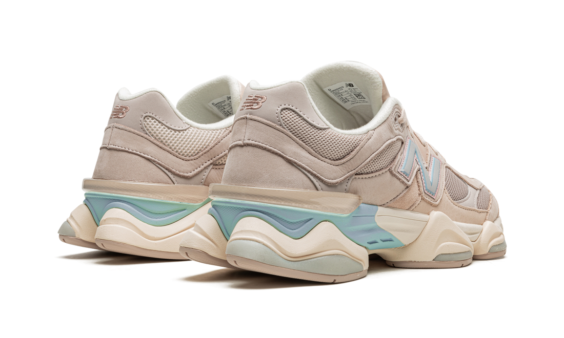 9060 "Ivory" U9060WCG