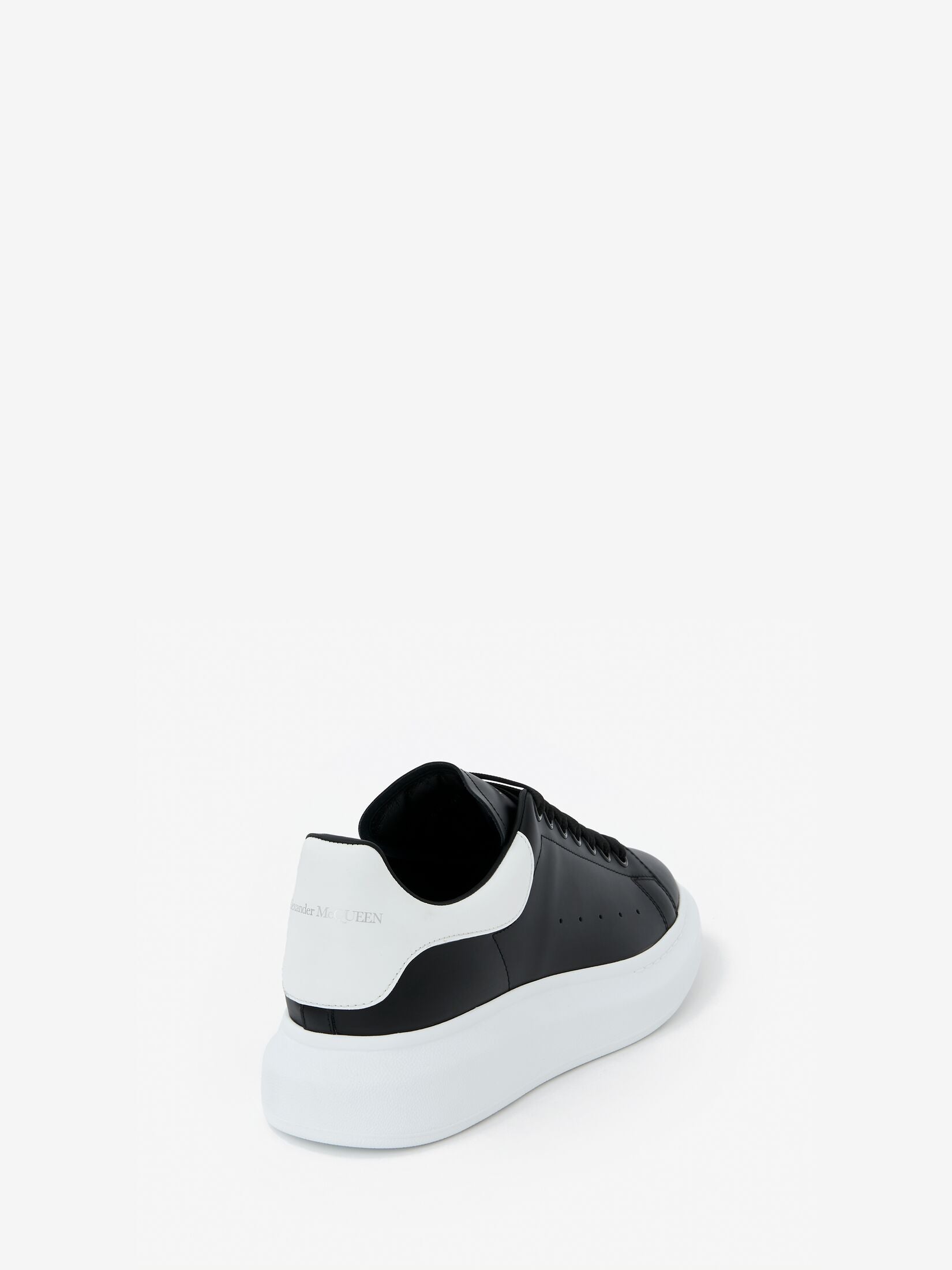 Men's Oversized Sneaker in Black/white - SpinServe