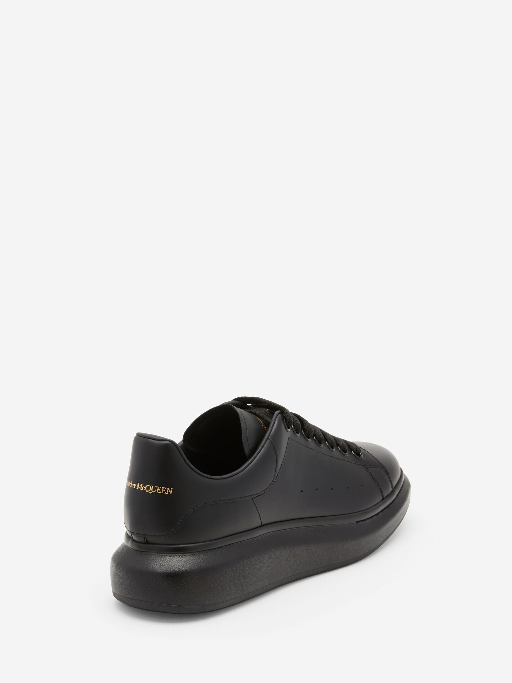 Men's Oversized Sneaker in Black - SpinServe