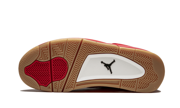 Air Jordan 4 Retro WMNS "Fire Red Singles Day" AV3914 600