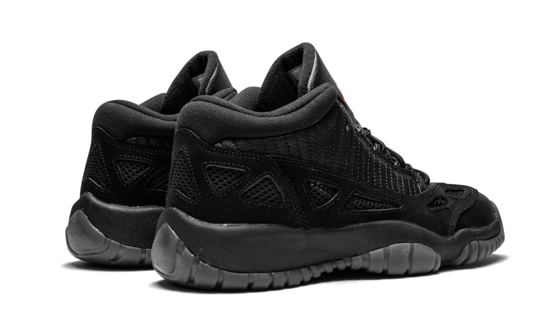 Air Jordan 11 Retro Low GS "Referee" 768873 003