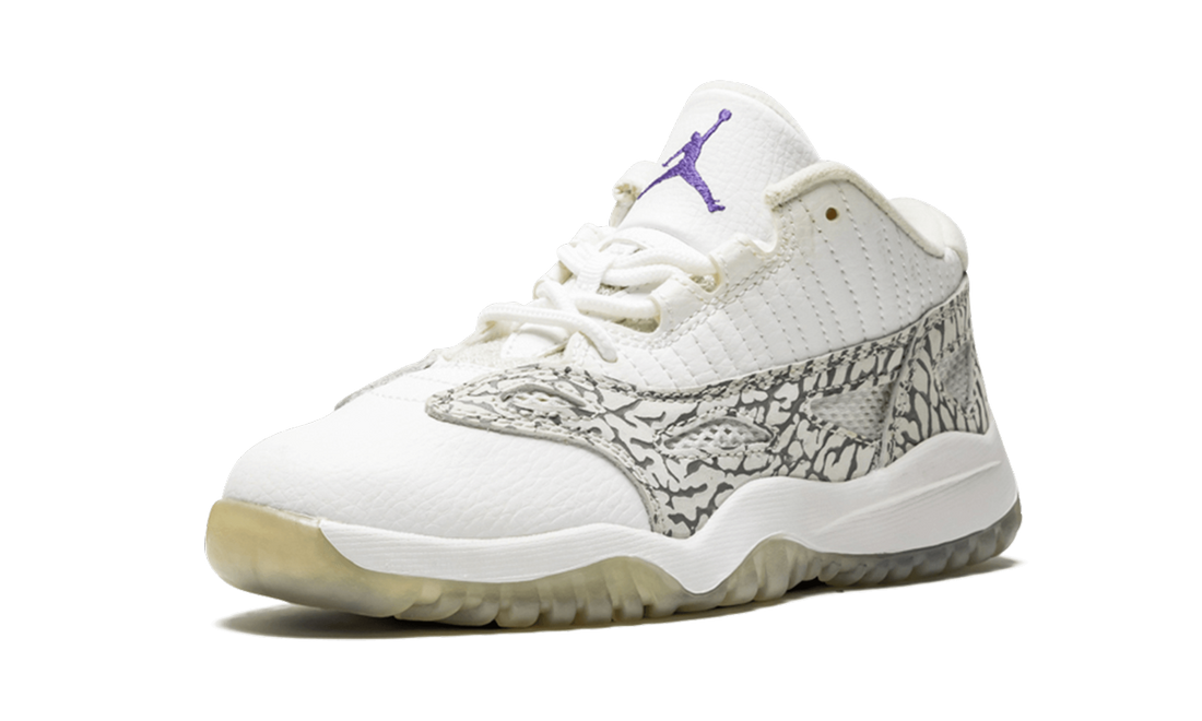 Jordan 11 Retro Low PS "White" 768875 102
