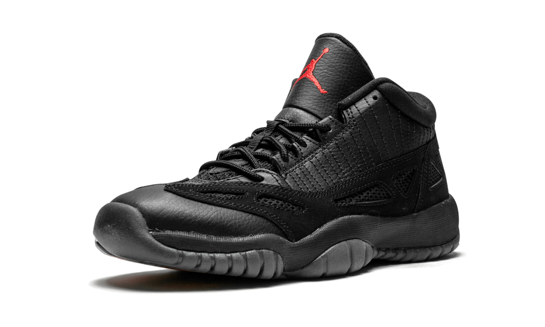 Air Jordan 11 Retro Low GS "Referee" 768873 003