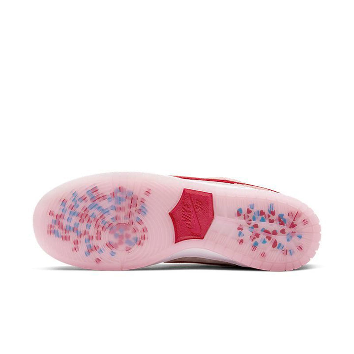 Nike Dunk Low – Velvet Rose Valentine’s Day Edition