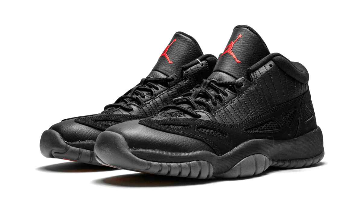 Air Jordan 11 Retro Low GS "Referee" 768873 003