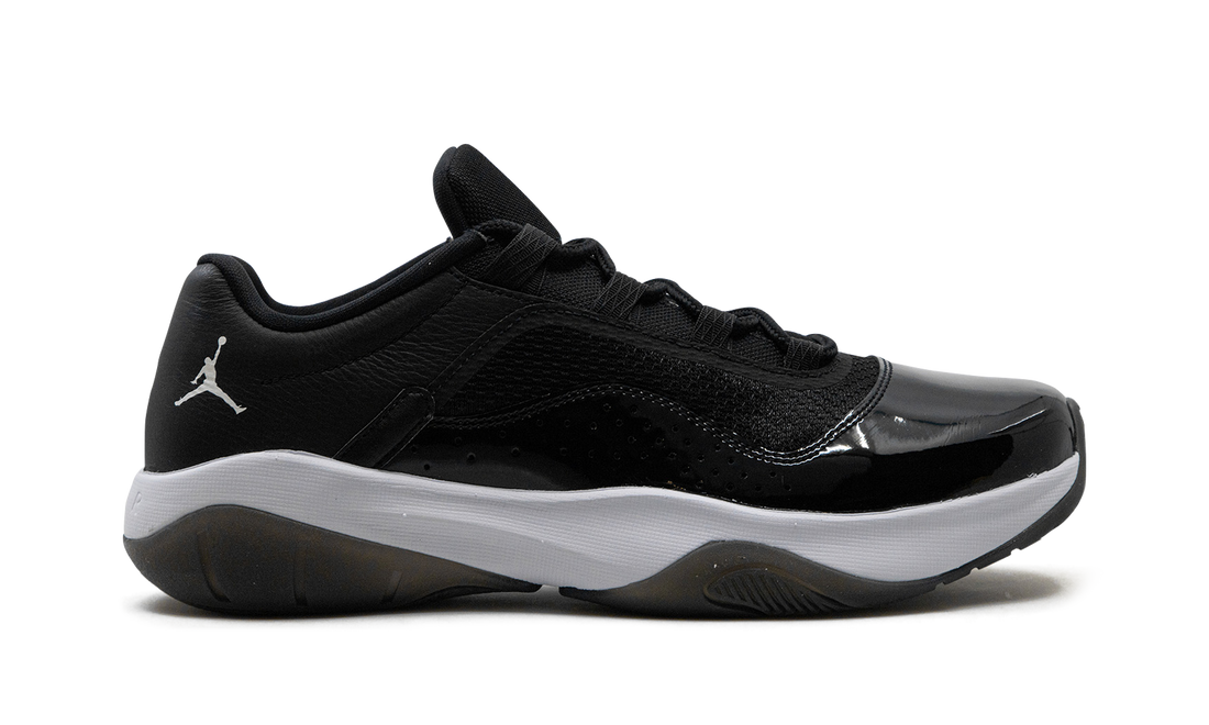 Air Jordan 11 CMFT Low "Black/White" FN6787 010