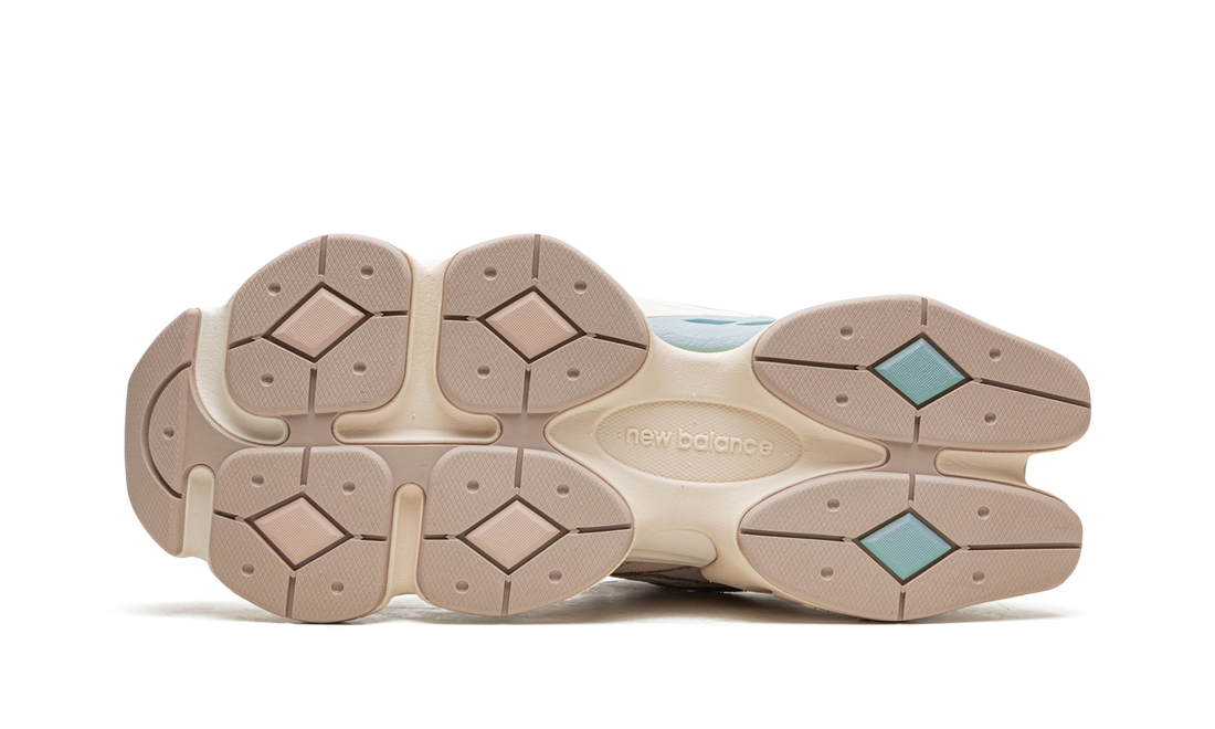 9060 "Ivory" U9060WCG